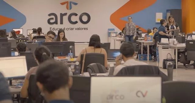 ARCO Educação: 14 dias para menos de 1 hora
